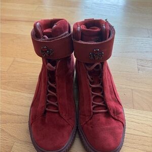 Women's PUMA mid velour platform cordovan high top with rhinestones Size 6.5